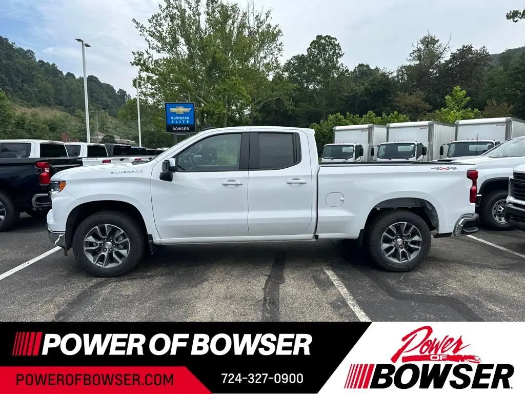 2026 Chevrolet Silverado 1500 LT photo 2