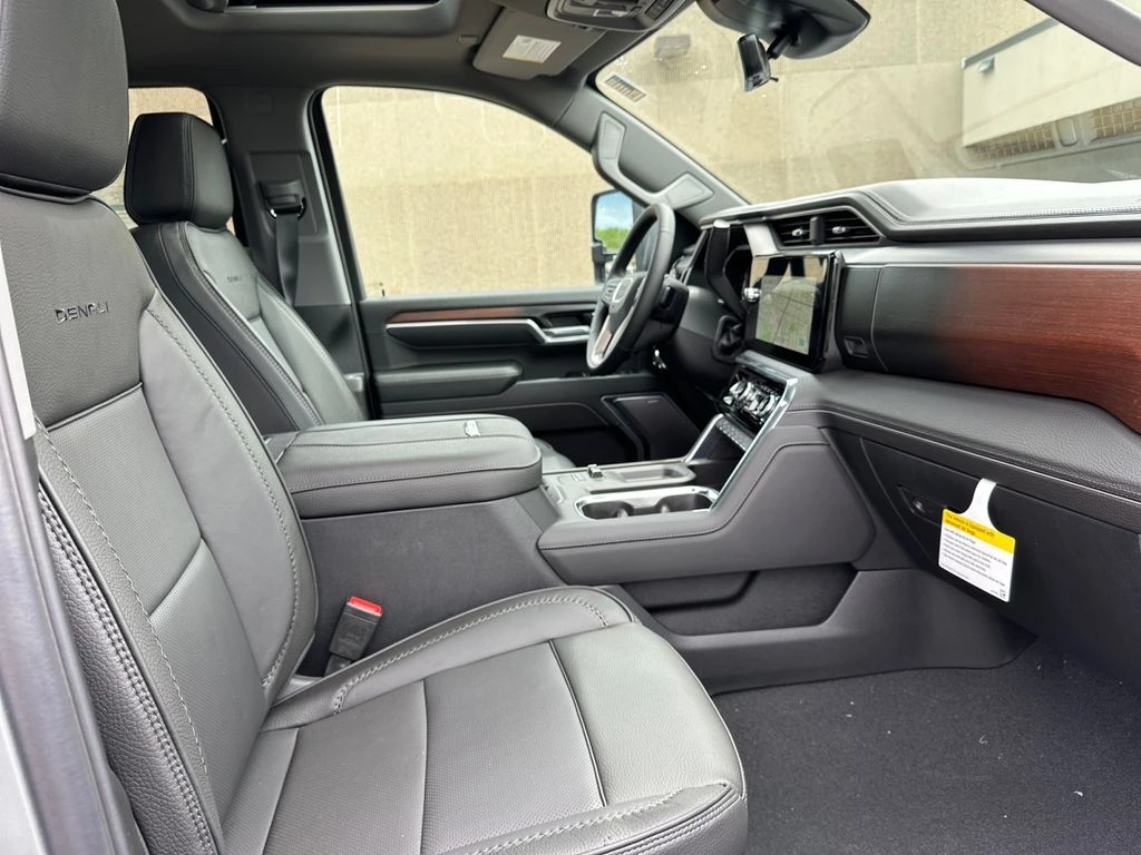 2026 GMC Sierra 3500HD Denali - Photo 52
