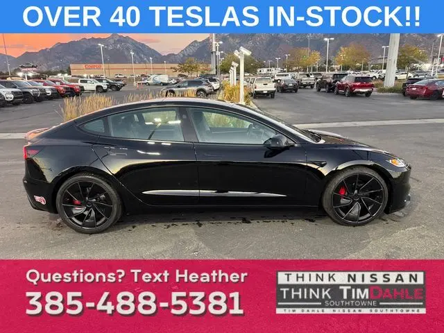 2024 Tesla Model 3 Performance photo 6