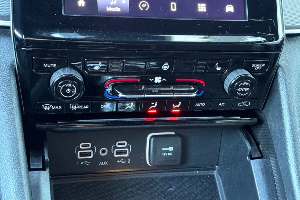 2025 Jeep Grand Cherokee Altitude - Photo 20
