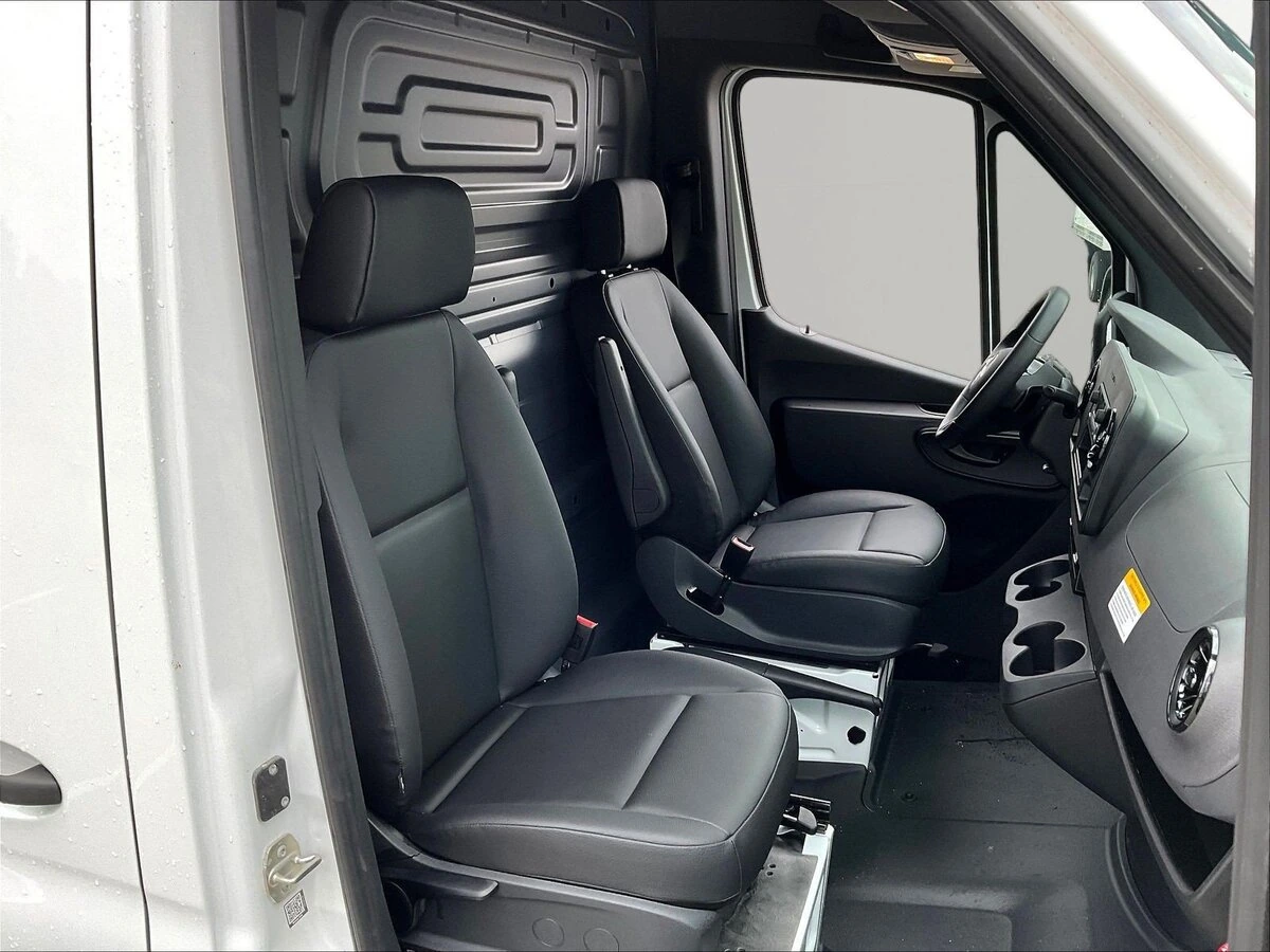 2025 Mercedes-Benz Sprinter Cargo Van Base - Photo 17