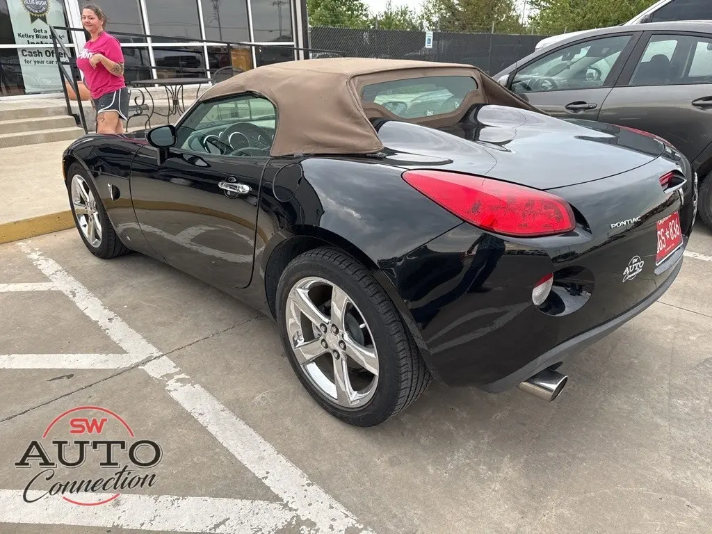 2007 Pontiac Solstice Base photo 4