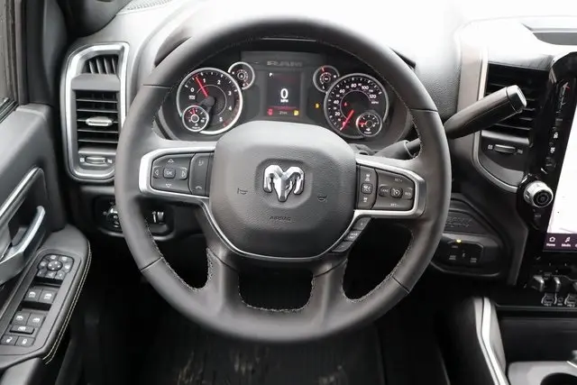 2025 Ram 2500 Big Horn photo 17
