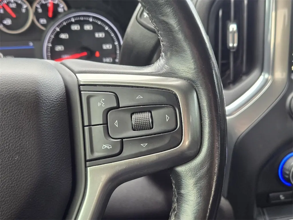 2021 Chevrolet Silverado 1500 LT photo 26