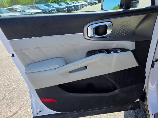 2021 Kia Sorento SX - Photo 29