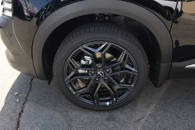 2026 Nissan KICKS SR - Photo 10