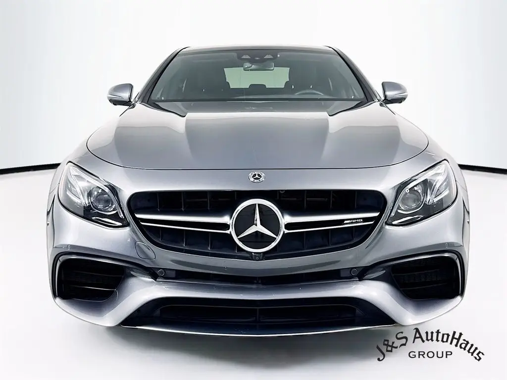 2019 Mercedes Benz E 63 S AMG 4MATIC photo 2