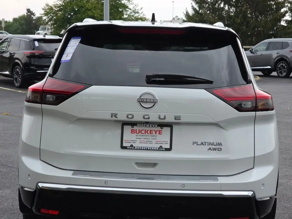 2026 Nissan Rogue Platinum photo 26