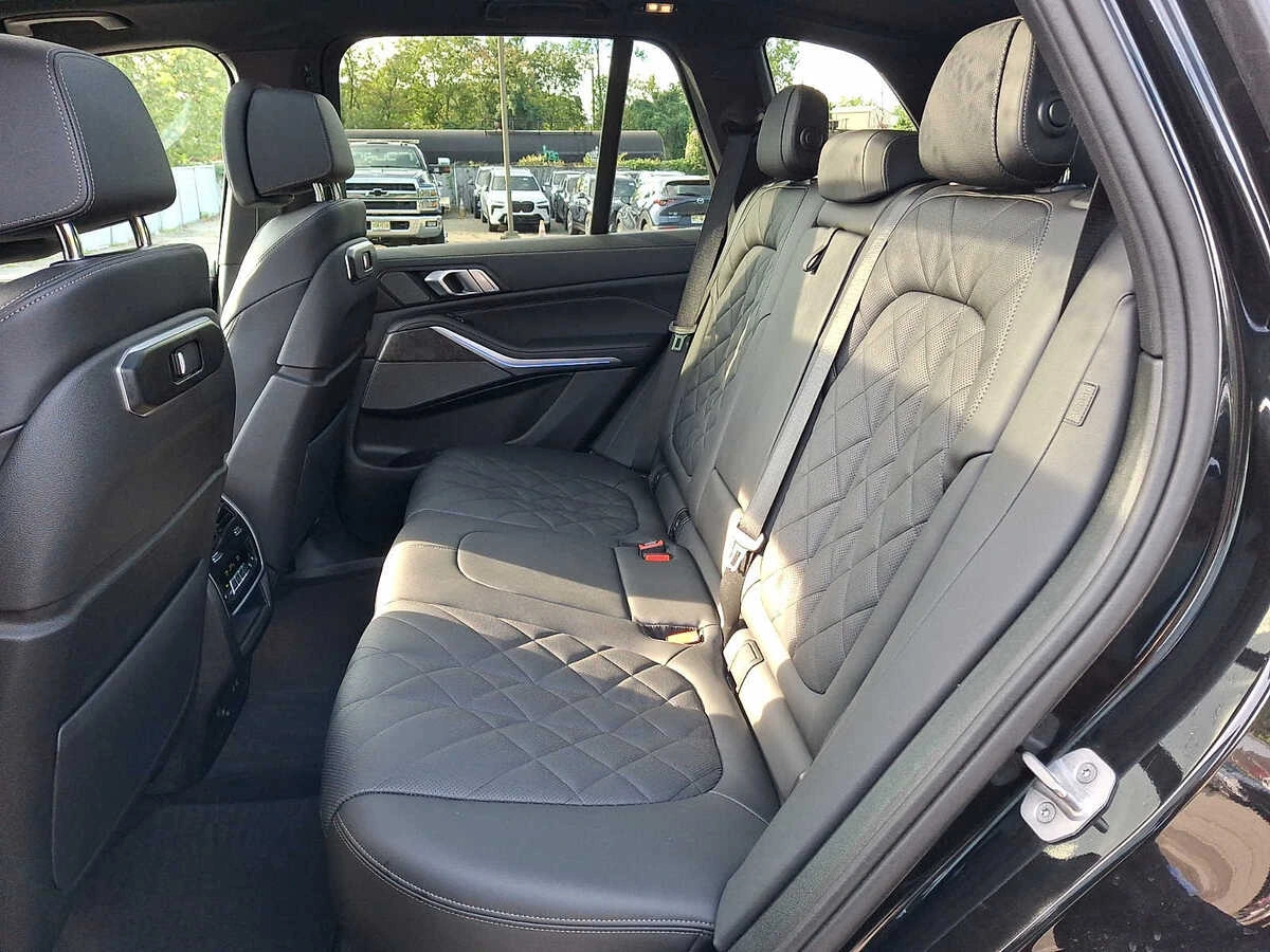 2025 BMW X5 40i - Photo 8
