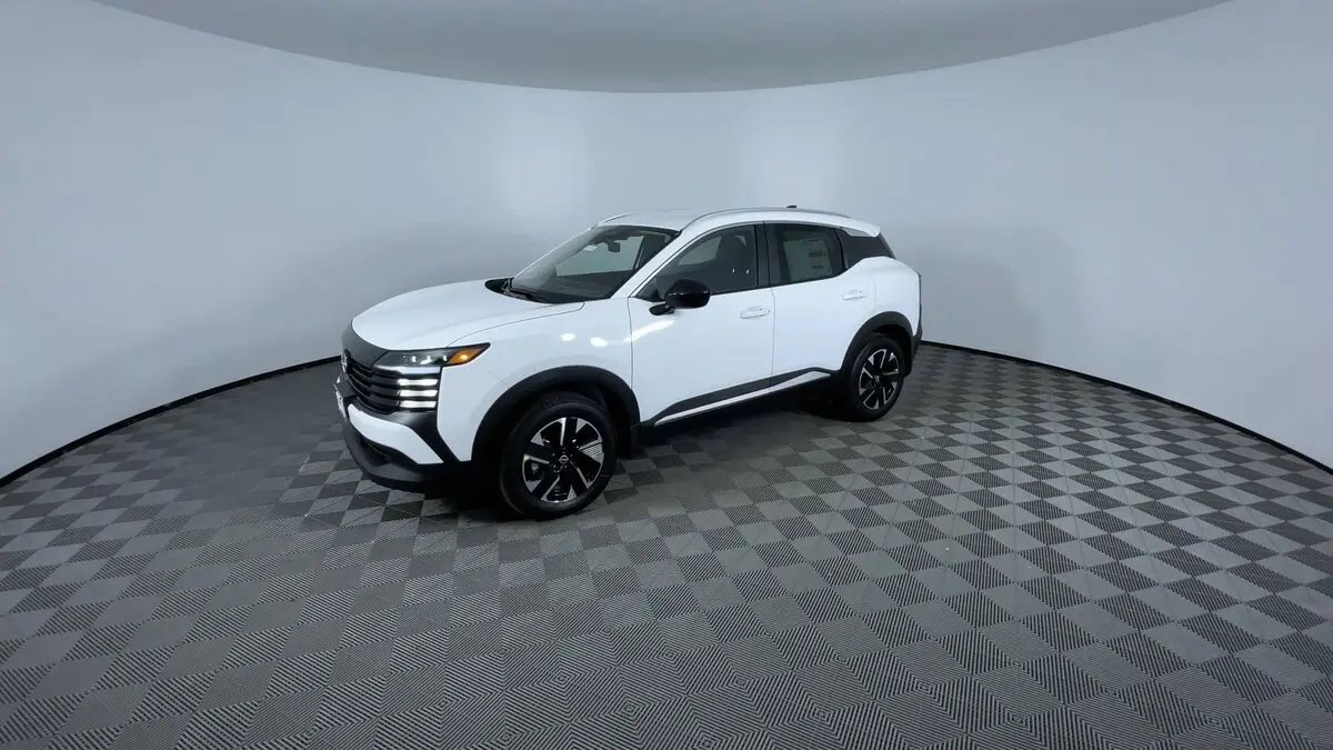 2026 Nissan Kicks SV photo 3