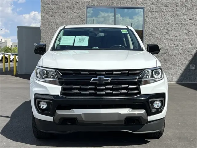 2022 Chevrolet Colorado Z71 photo 9