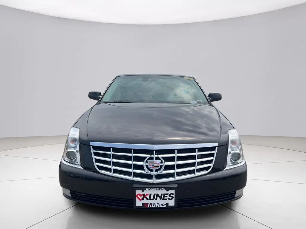 Used 2011 Cadillac DTS Platinum Collection with VIN 1G6KP5ES4BU102749 for sale in Beloit, WI