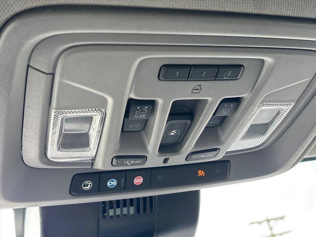 2024 Chevrolet Silverado 1500 LTZ - Photo 47