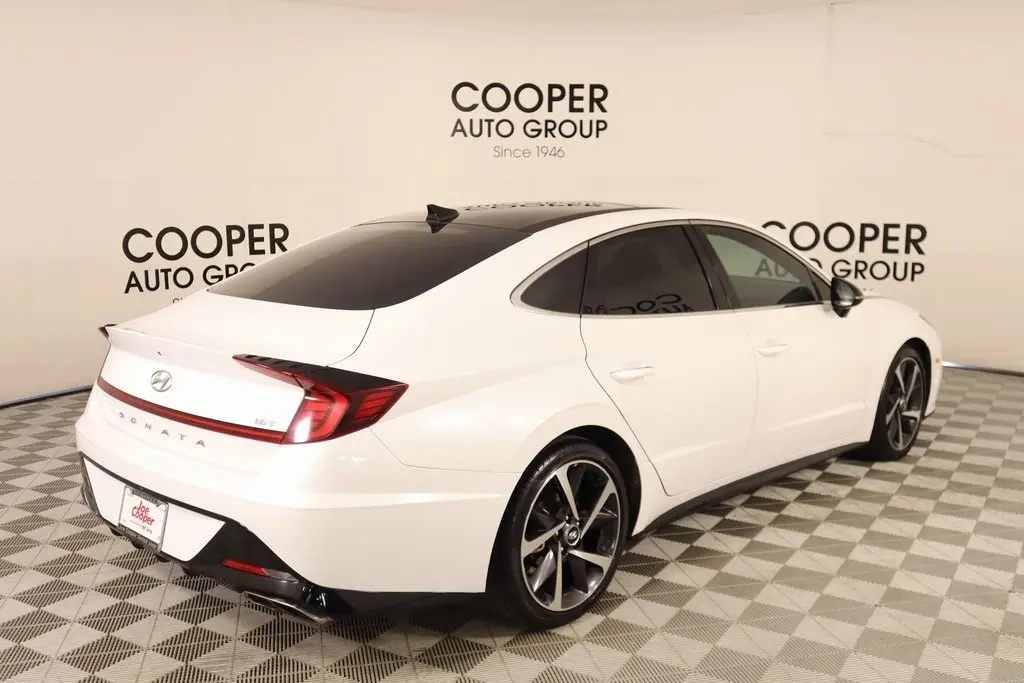 2022 Hyundai Sonata SEL Plus photo 20