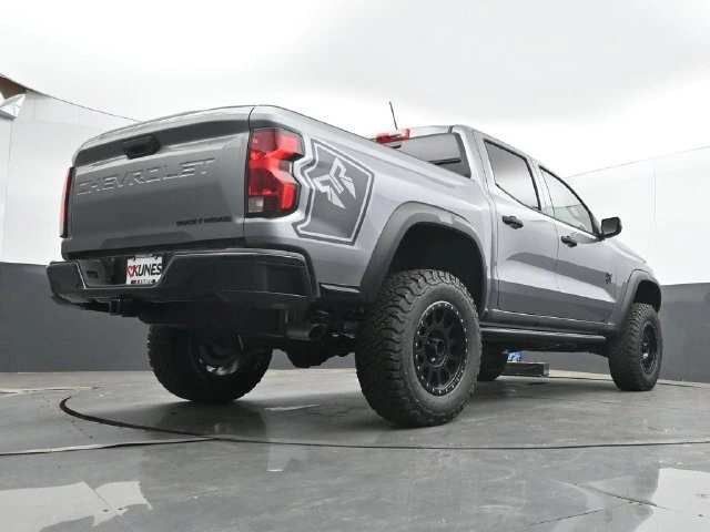 2026 Chevrolet Colorado Trail Boss - Photo 38