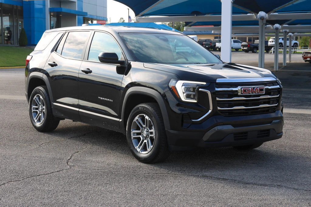 2025 GMC Terrain