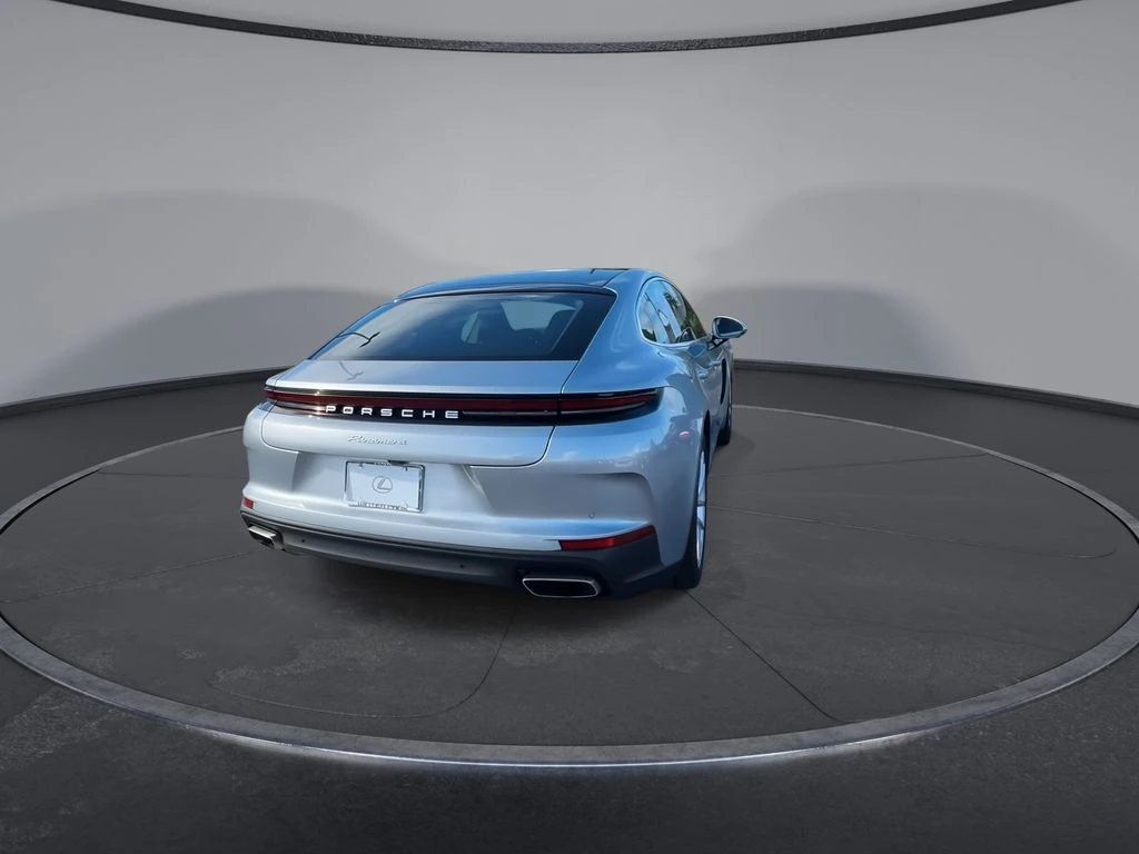 2026 Porsche Panamera Base - Photo 8