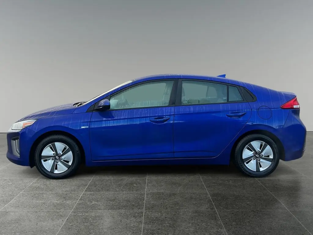 2020 Hyundai Ioniq Blue photo 4