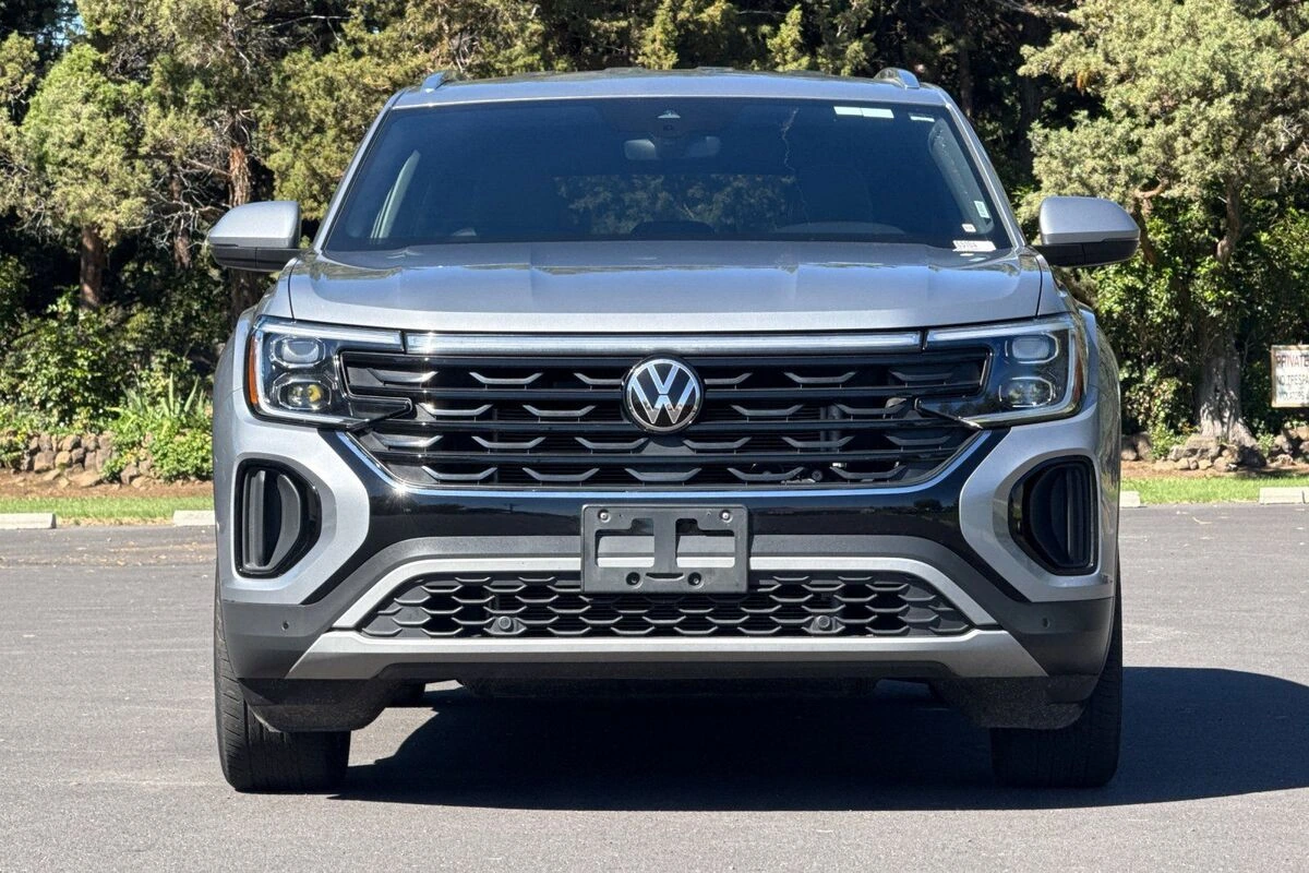 2025 Volkswagen Atlas Cross Sport SE w/Tech - Photo 9