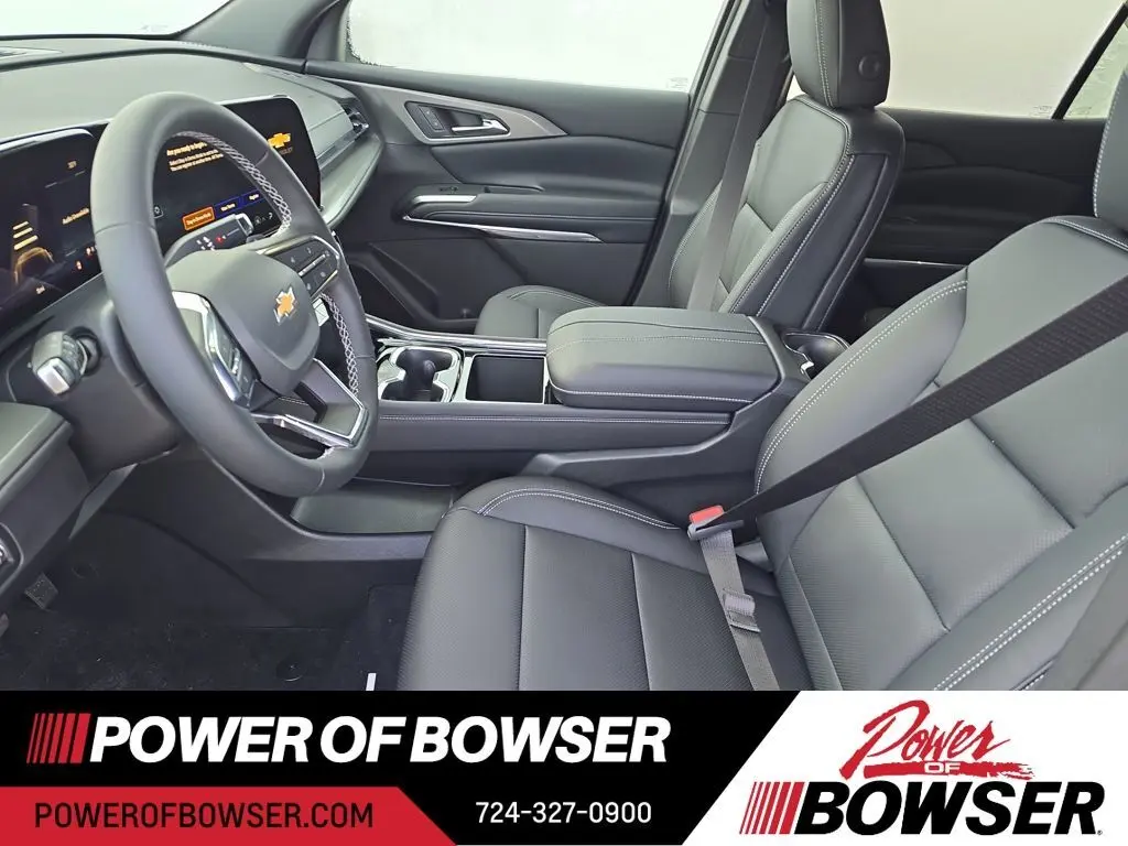 2026 Chevrolet Traverse 2LT photo 4