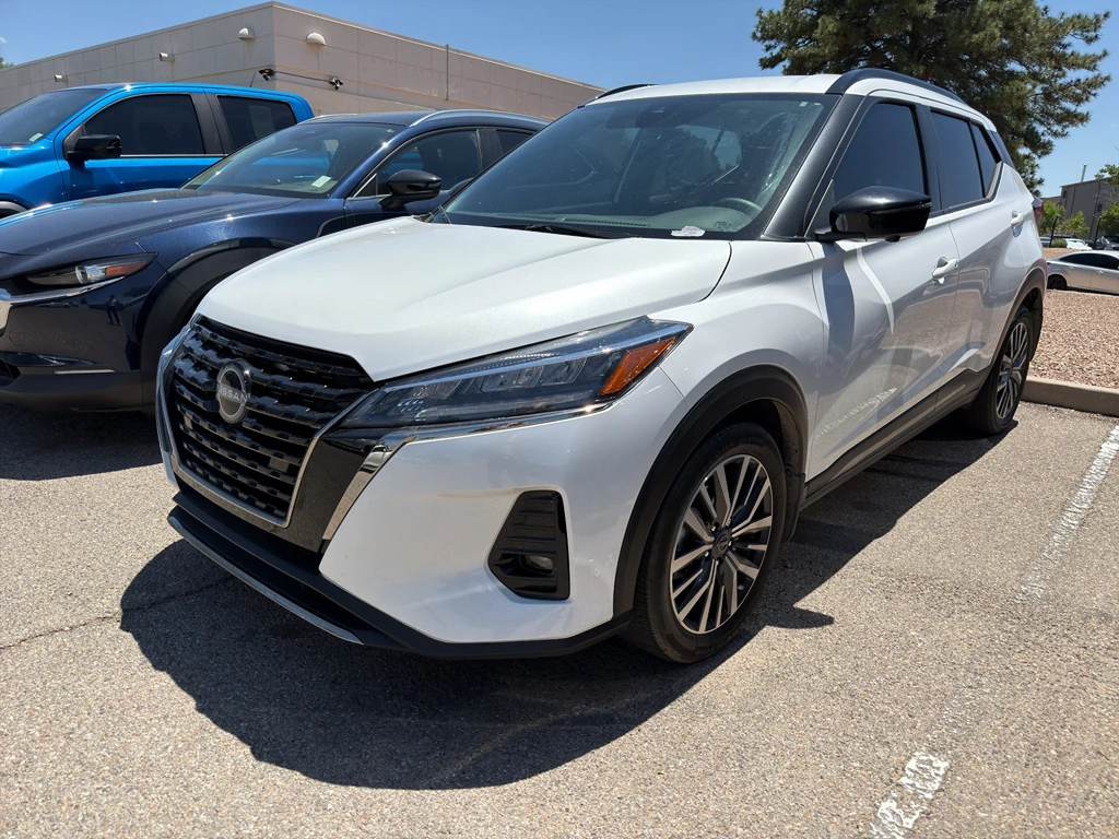 2023 Nissan Kicks 1.6 SR's photo