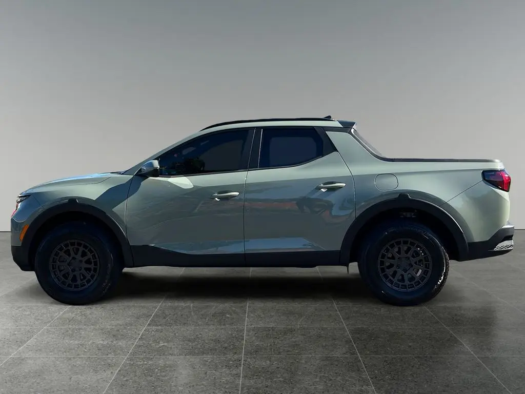 2022 Hyundai Santa Cruz Limited photo 2