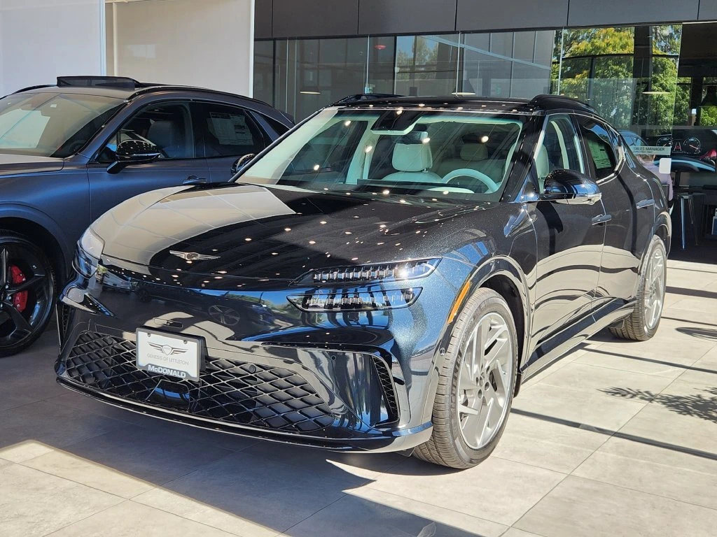 2027 GENESIS GV60