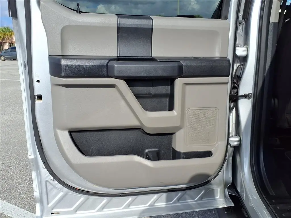 2019 Ford F-150 XL photo 21