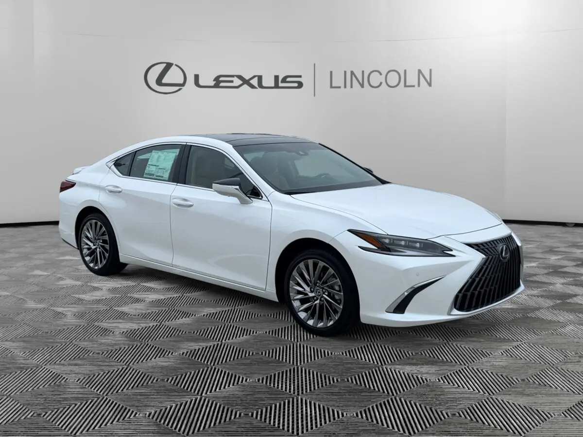 2025 Lexus ES 350 Ultra Luxury's photo