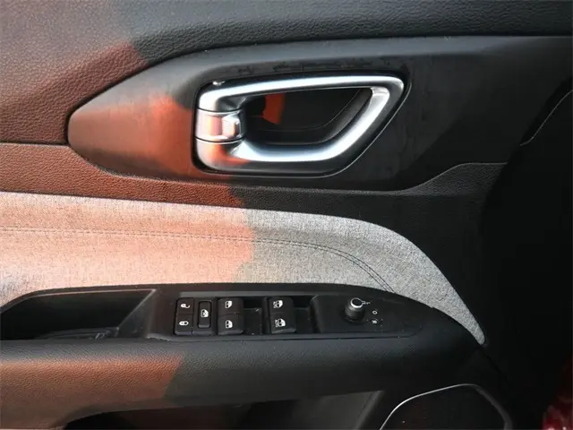 2022 Jeep Compass North Edition Latitude photo 9
