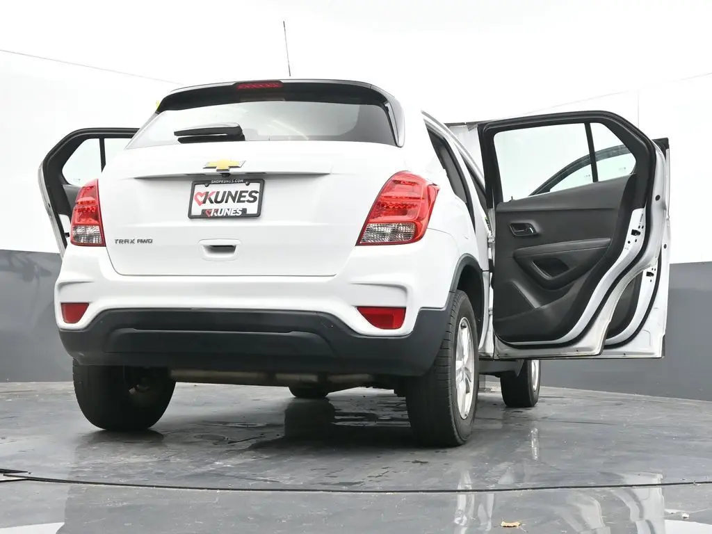 2018 Chevrolet Trax LS photo 58