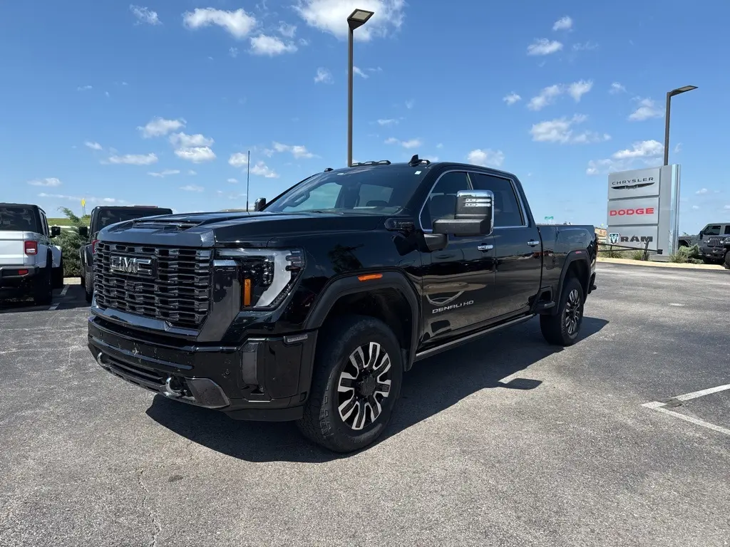 2024 Gmc Sierra HD Denali Ultimate photo 4