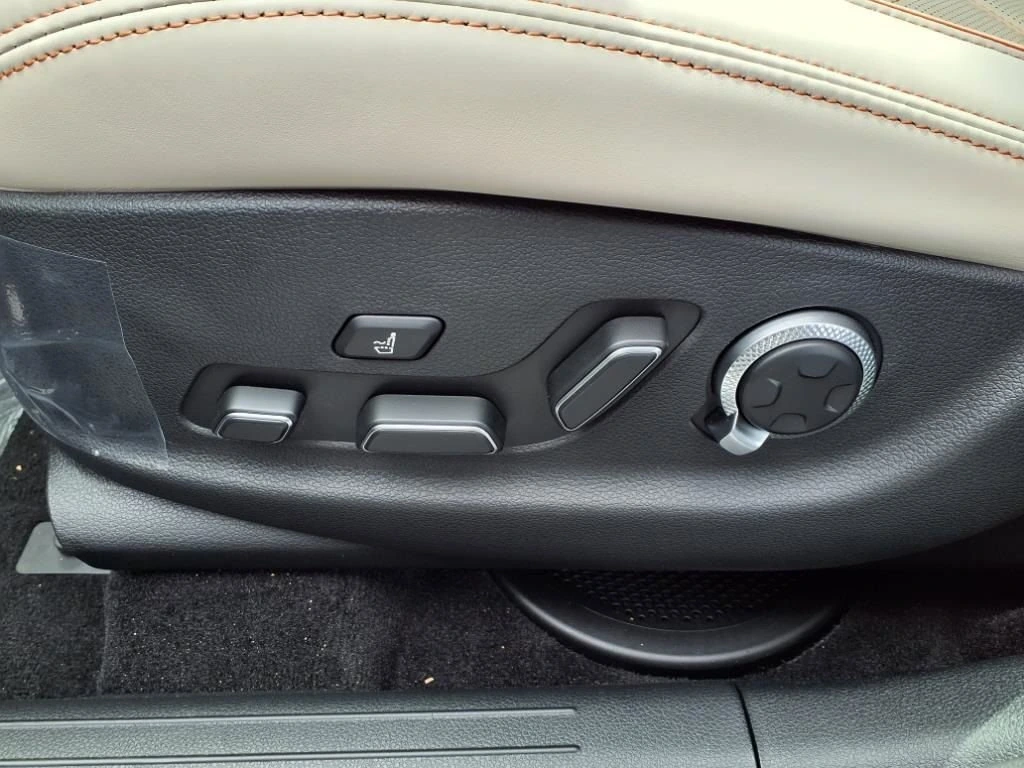 2026 GENESIS GV70 Sport Prestige - Photo 10