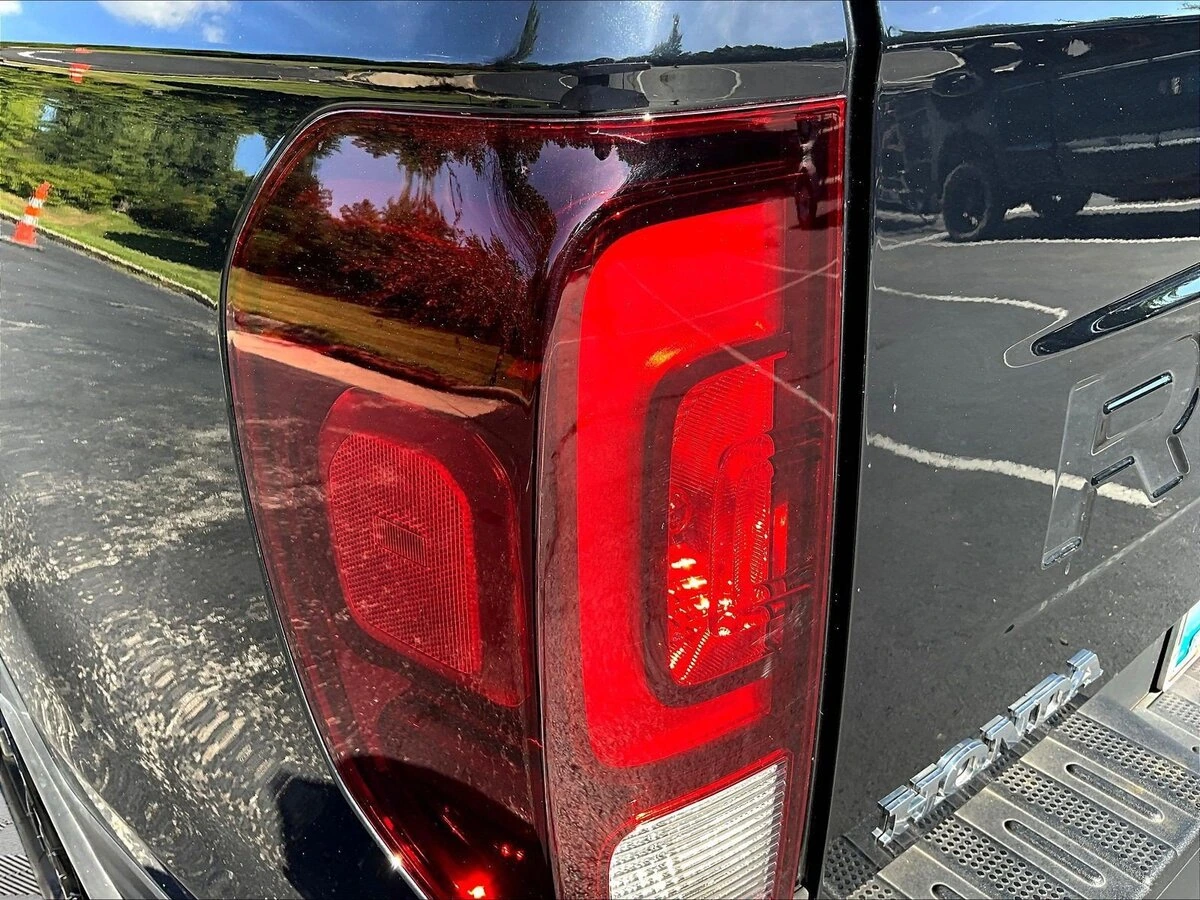 2025 Honda Ridgeline Sport - Photo 24