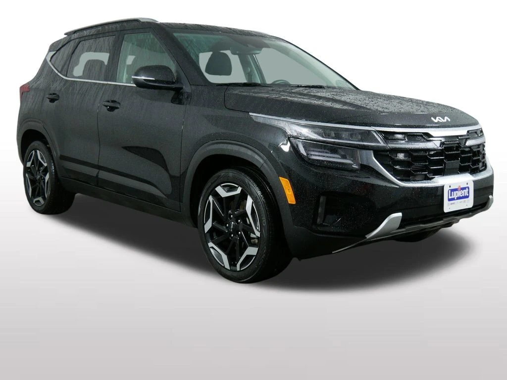 Used 2024 Kia Seltos SX with VIN KNDETCA74R7476265 for sale in Minneapolis, Minnesota