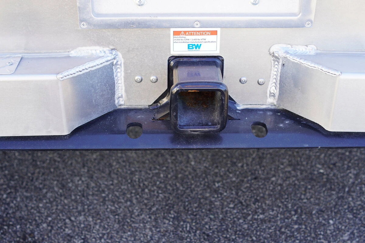2025 GMC Sierra 3500 Chassis Cab Pro - Photo 9