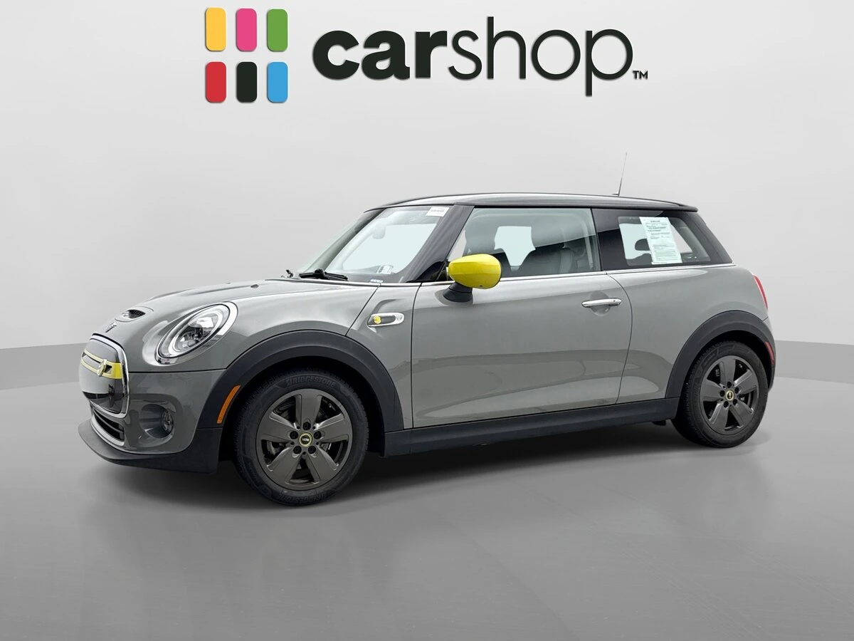 2020 MINI Hardtop Cooper SE's photo
