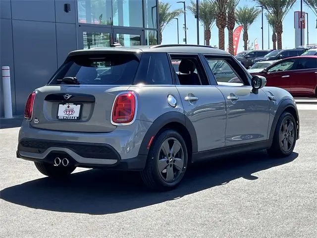 2022 Mini Cooper Hardtop S photo 6