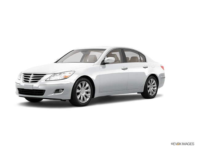 2011 Hyundai Genesis 3.8's photo