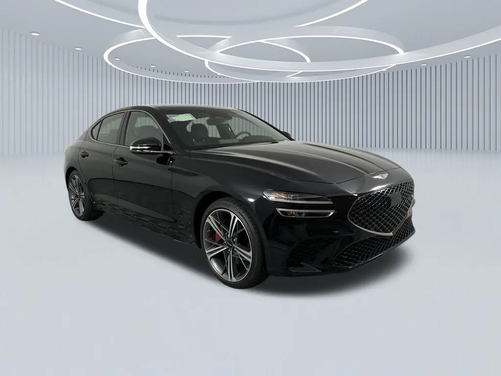 2025 GENESIS G70 Standard's photo