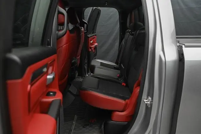 2019 Ram 1500 Rebel photo 18
