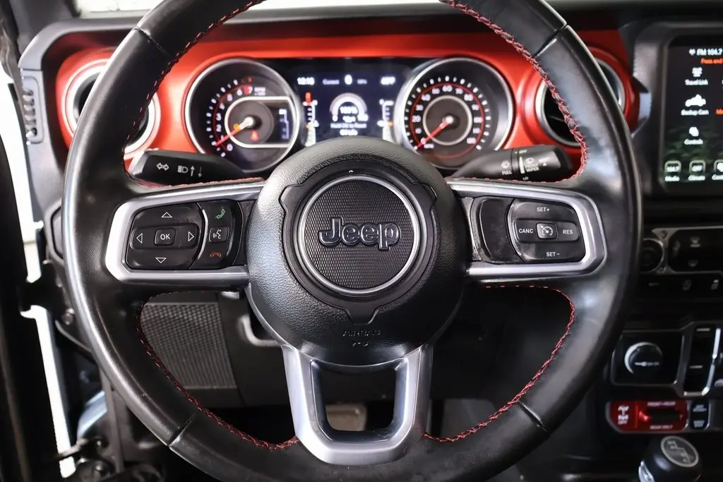 2022 Jeep Gladiator Rubicon photo 3