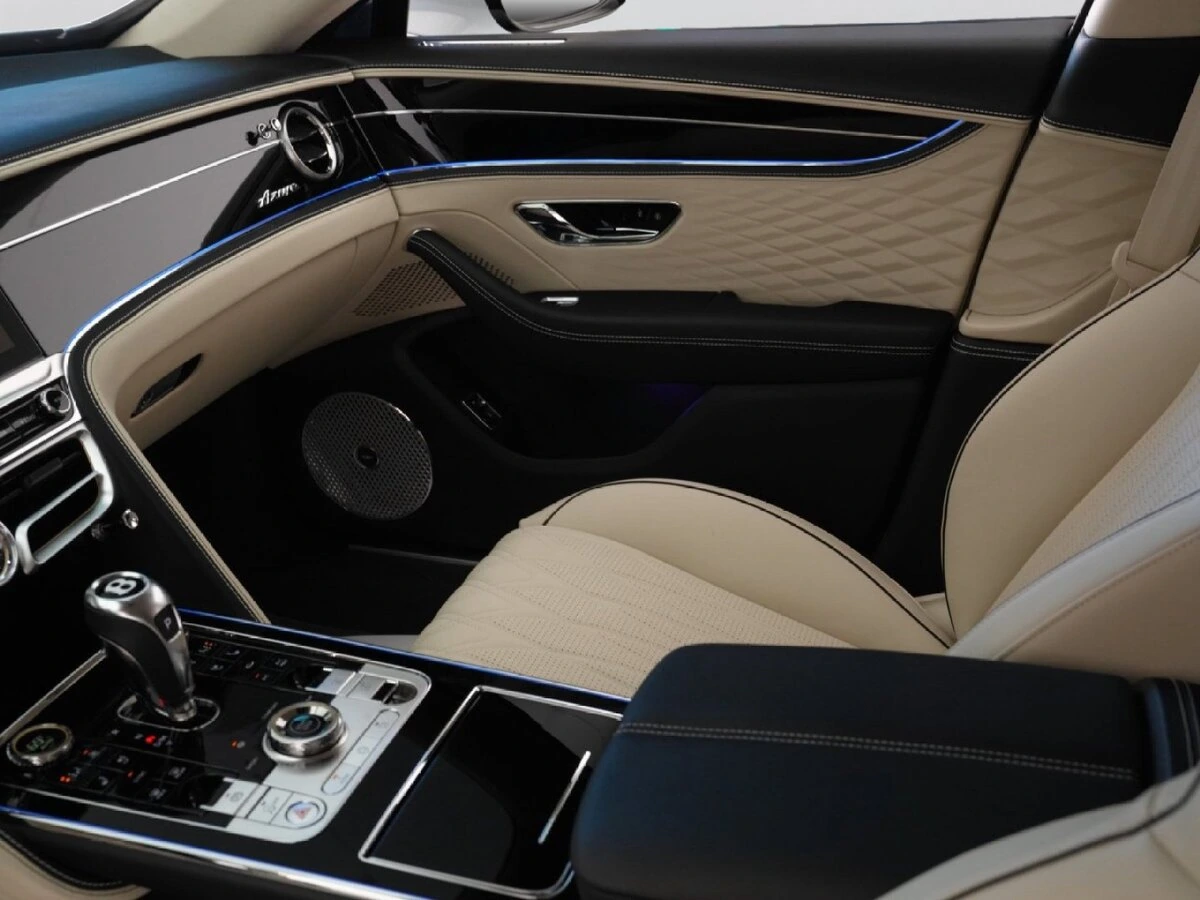 2026 Bentley Flying Spur Azure - Photo 20