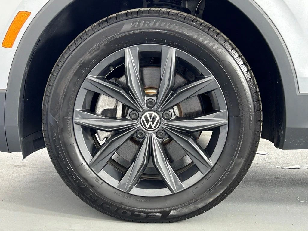 2024 Volkswagen Tiguan SE - Photo 35