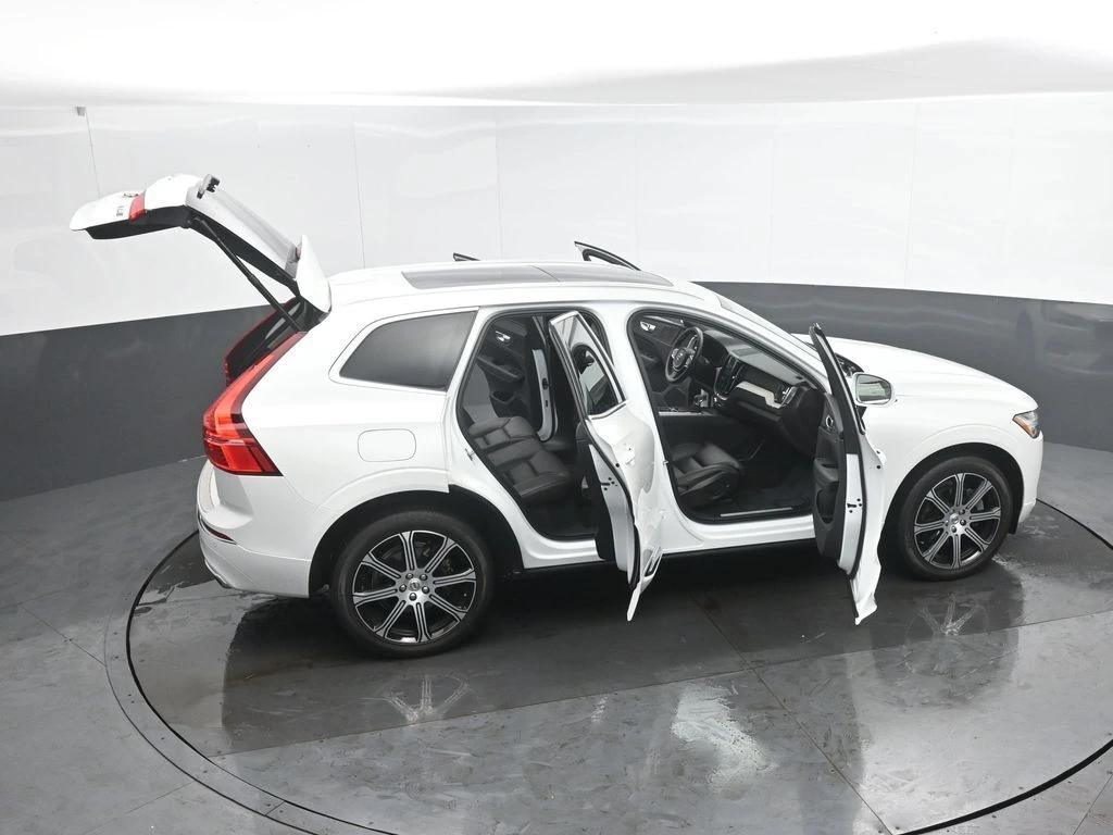 2020 Volvo - image 55