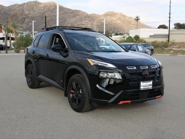 2026 Nissan Rogue Rock Creek's photo