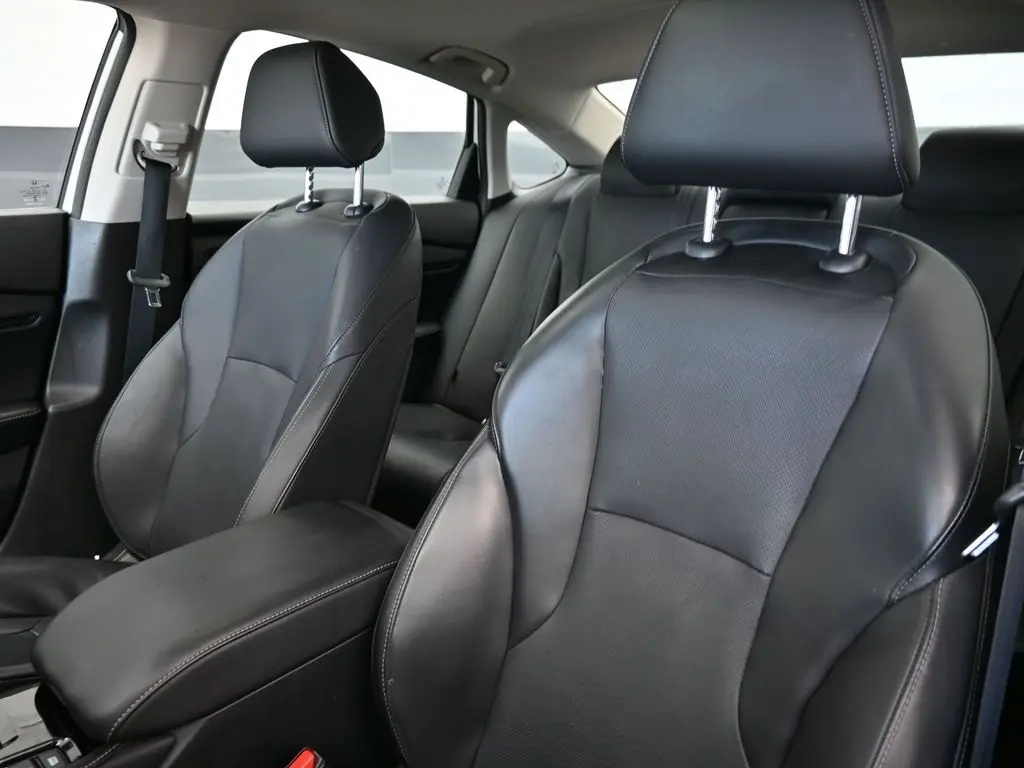 2023 Honda Accord Hybrid Touring photo 14