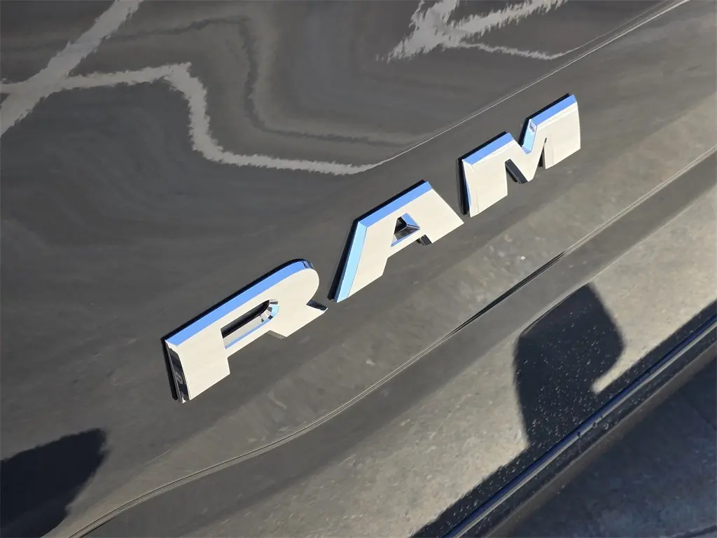 2026 Ram 1500 Laramie photo 5