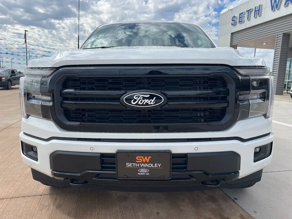 2025 Ford F-150 Lariat photo 5