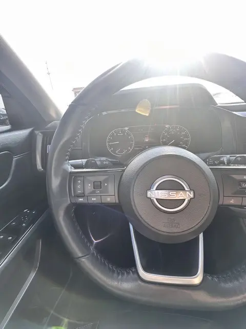 2022 Nissan Pathfinder SL photo 15